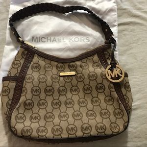 Michael Kors hobo handbag!